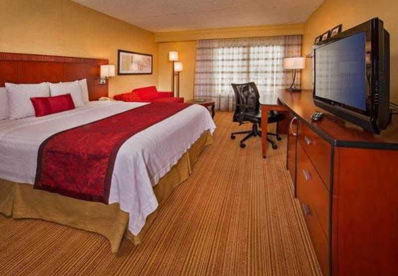 Courtyard By Marriott Secaucus Meadowlands Ξενοδοχείο Εξωτερικό φωτογραφία