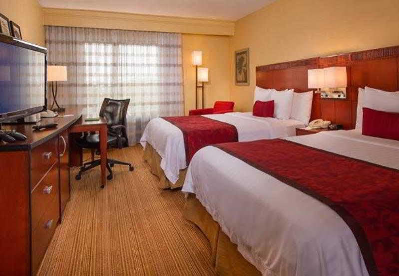 Courtyard By Marriott Secaucus Meadowlands Ξενοδοχείο Εξωτερικό φωτογραφία
